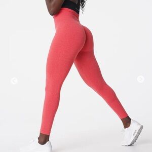 NVGTN size L leggings